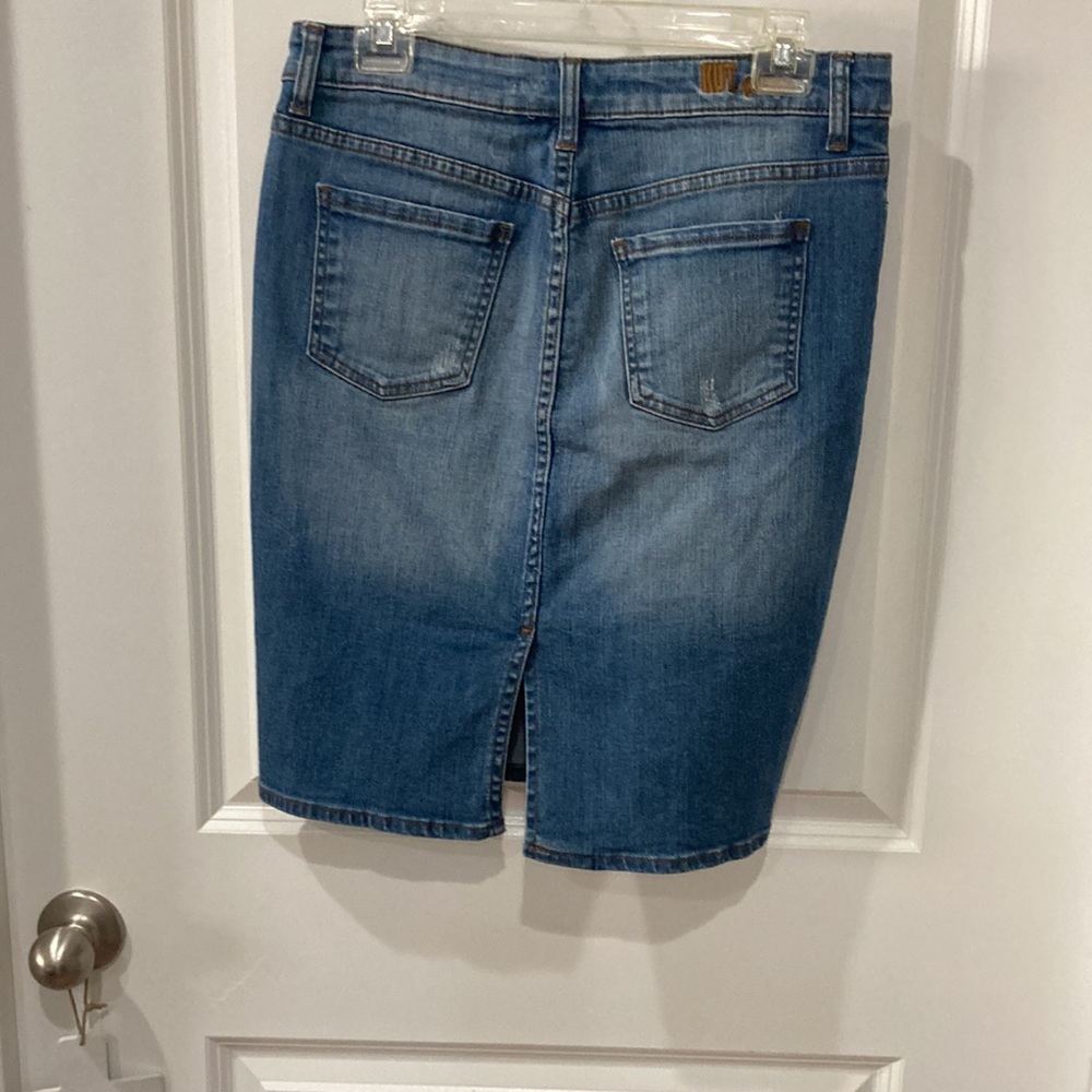 KUT from the Kloth Jean skirt - Picture 3 of 9